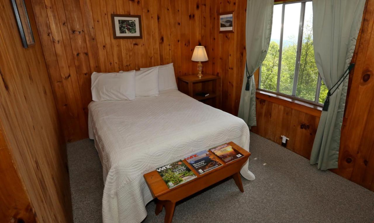 Alpine Inn Little Switzerland Exterior foto